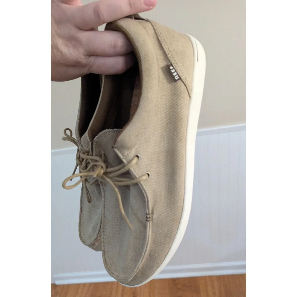 Reef canvas boat